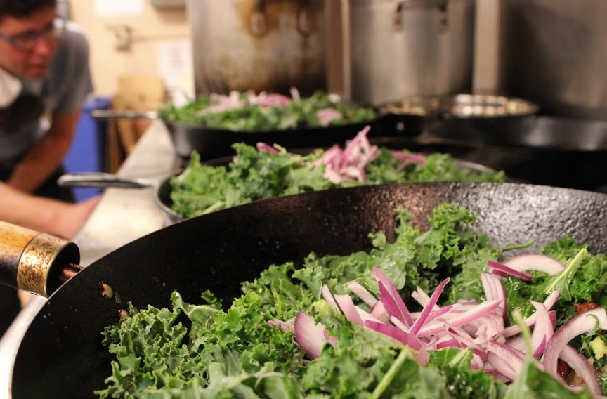 Slow Food UW prepares a healthy meal for Family Dinner Night